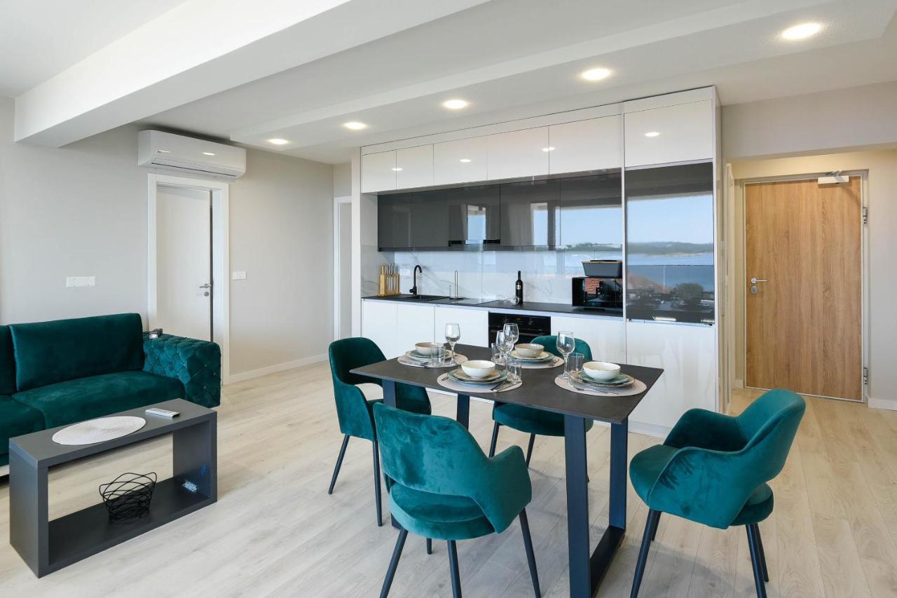 Sunny Day Luxury Holiday Apartments โอเรบิก ภายนอก รูปภาพ