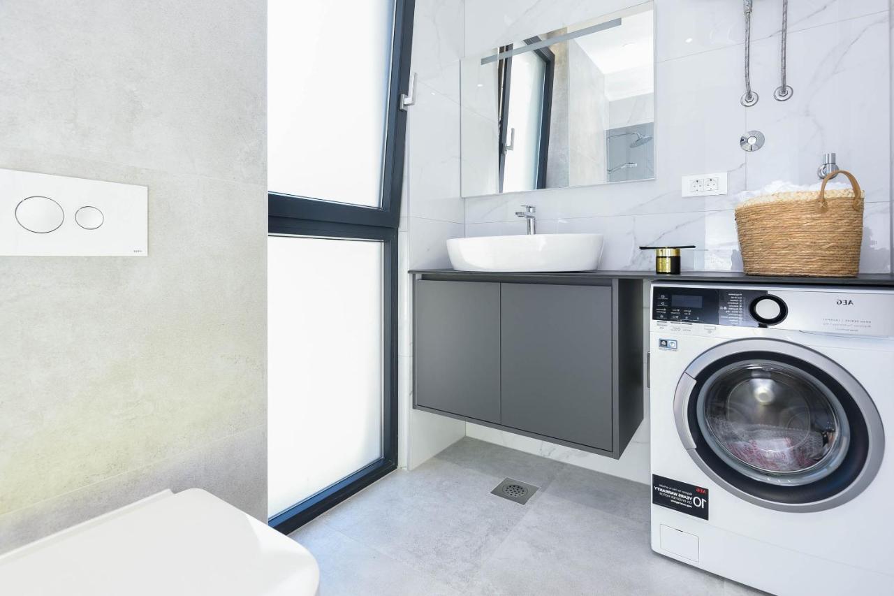 Sunny Day Luxury Holiday Apartments โอเรบิก ภายนอก รูปภาพ