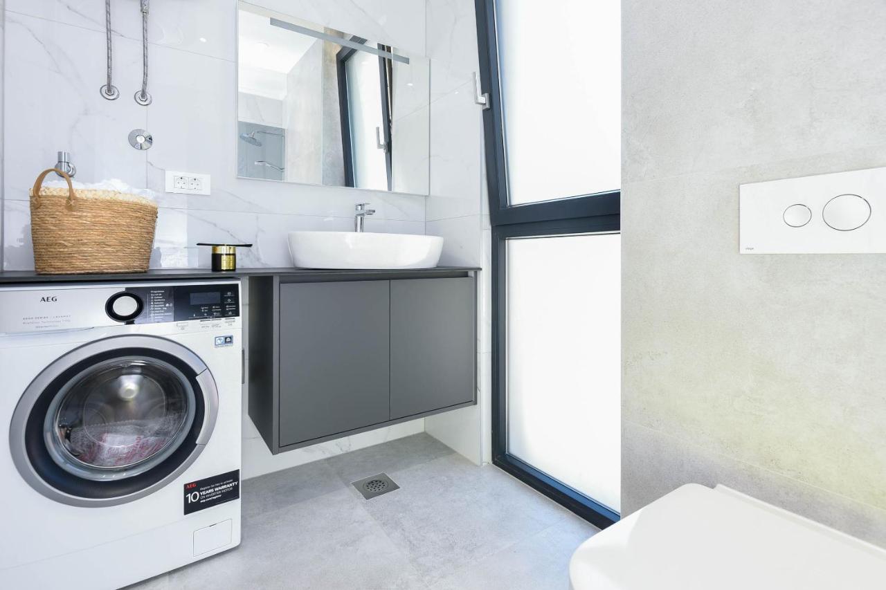 Sunny Day Luxury Holiday Apartments โอเรบิก ภายนอก รูปภาพ