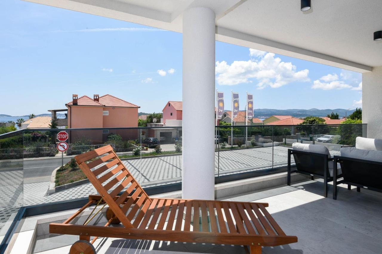 Sunny Day Luxury Holiday Apartments โอเรบิก ภายนอก รูปภาพ