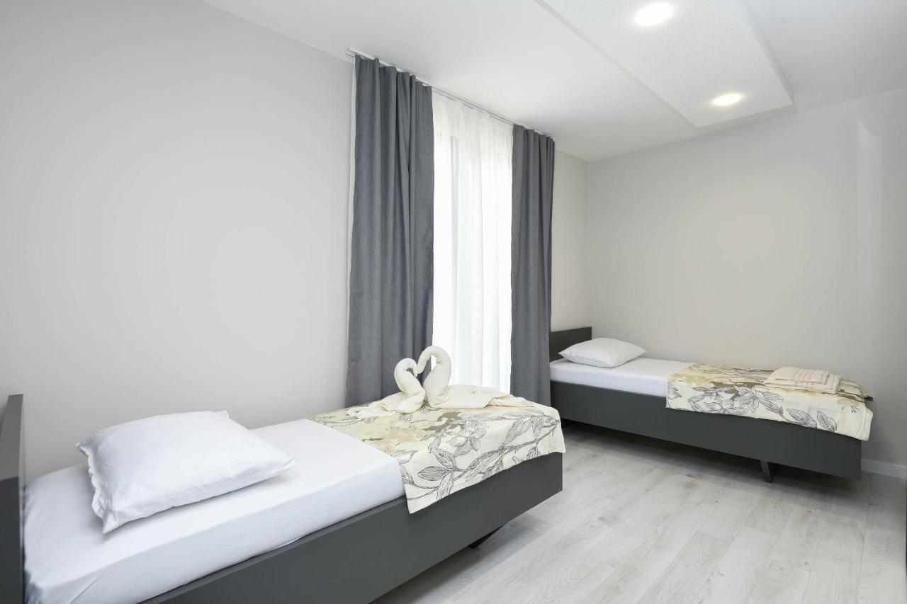 Sunny Day Luxury Holiday Apartments โอเรบิก ภายนอก รูปภาพ
