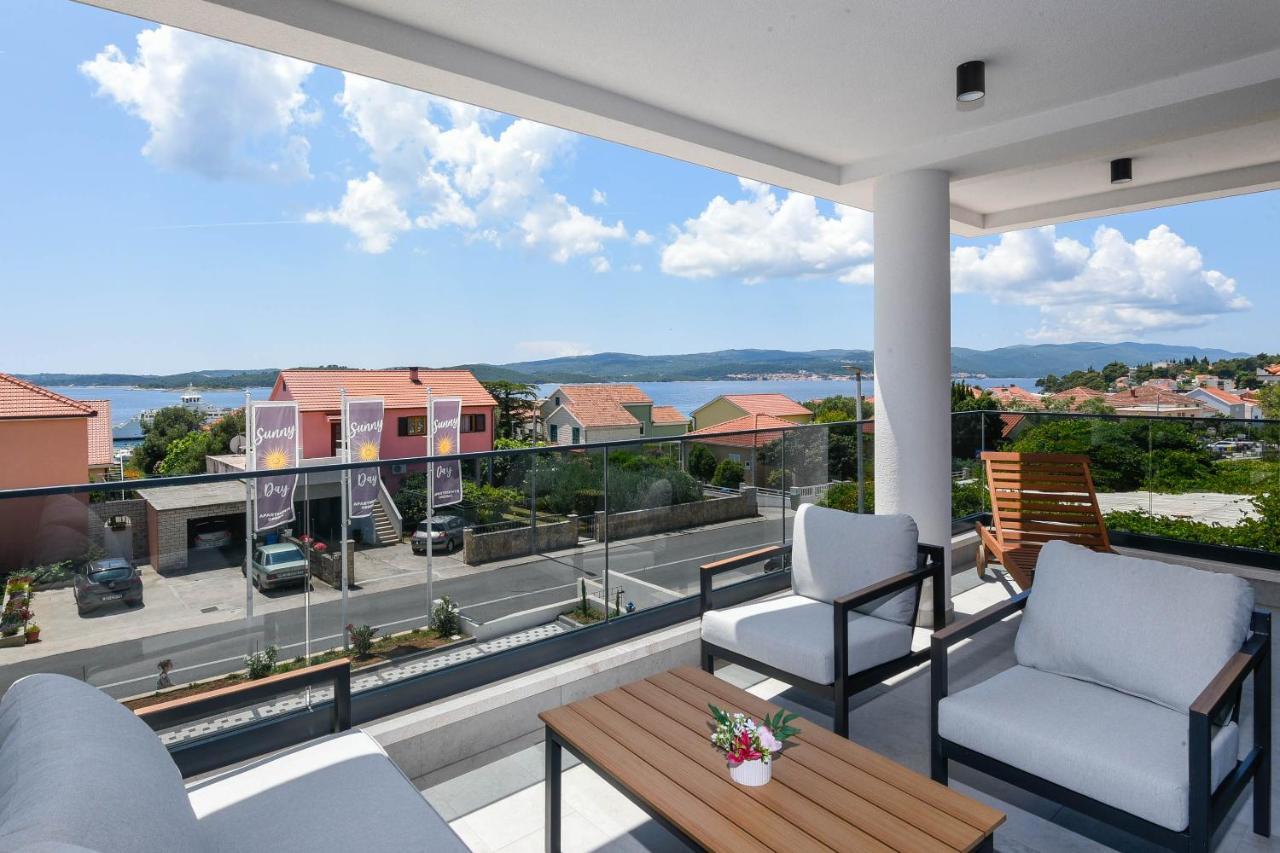 Sunny Day Luxury Holiday Apartments โอเรบิก ภายนอก รูปภาพ