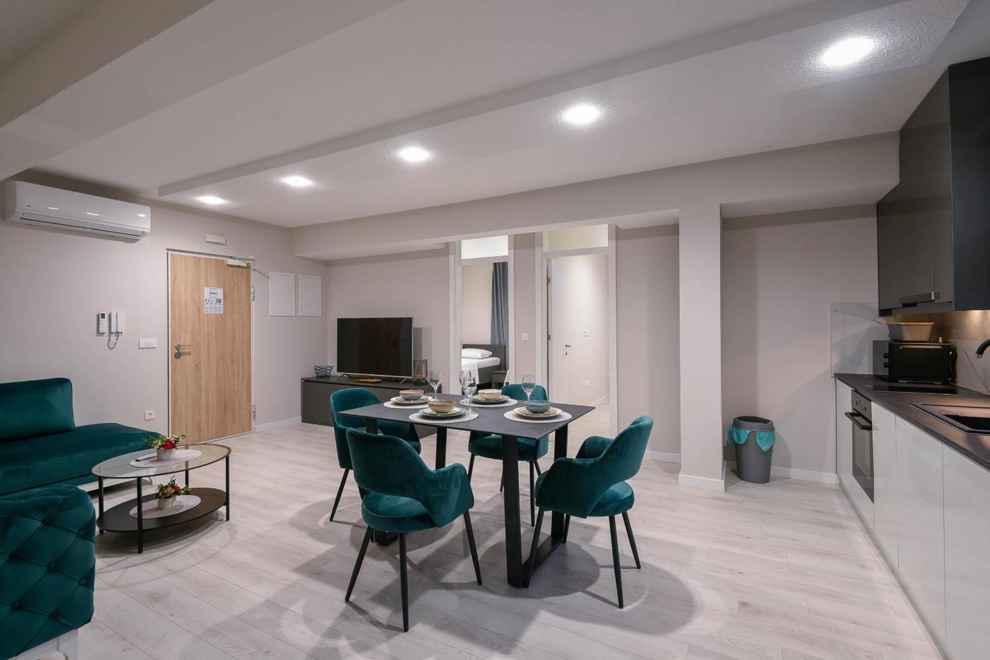 Sunny Day Luxury Holiday Apartments โอเรบิก ภายนอก รูปภาพ